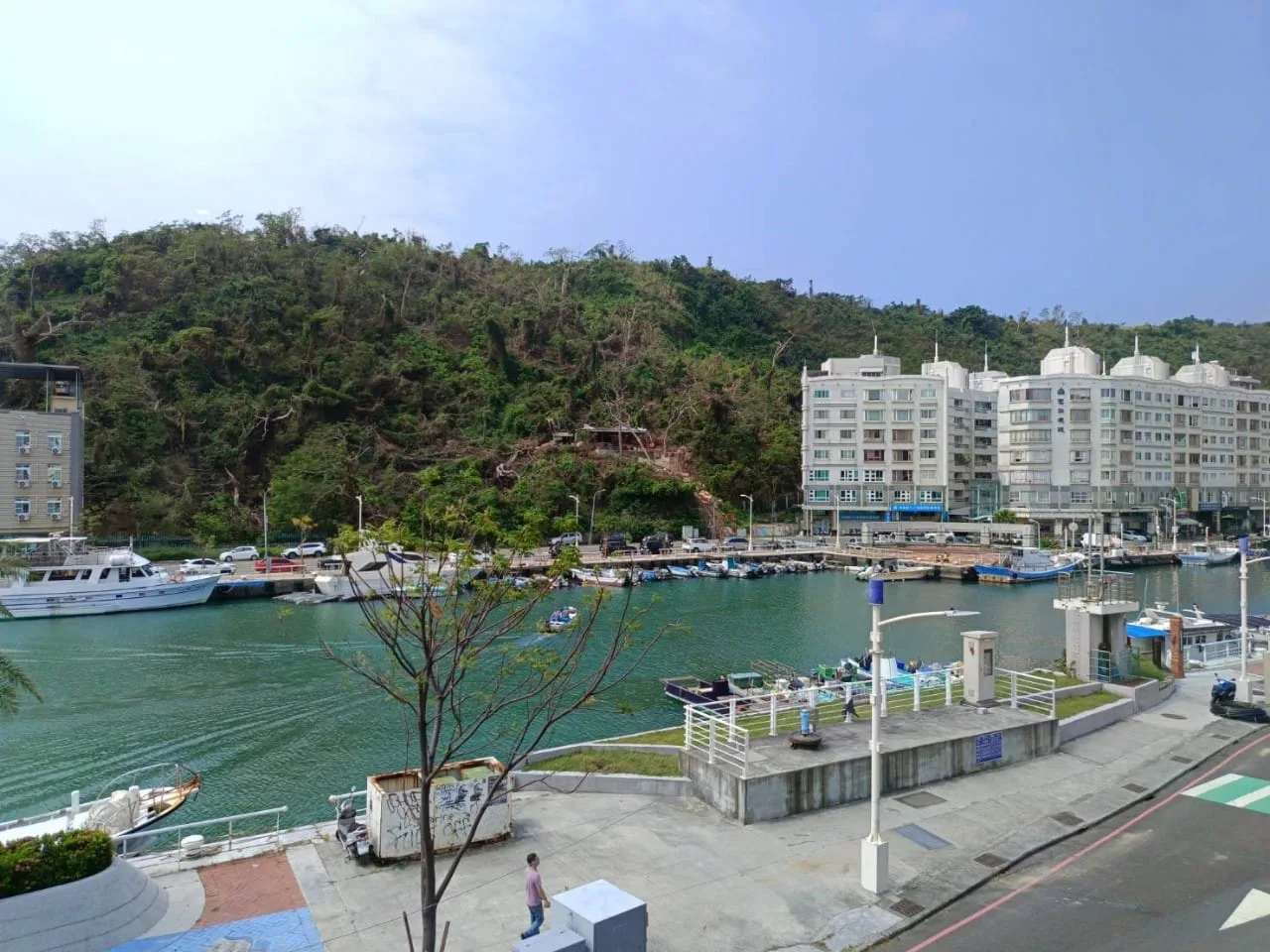 星灣行旅有舒適的空間 熱情的服務 簡約的設計裝潢